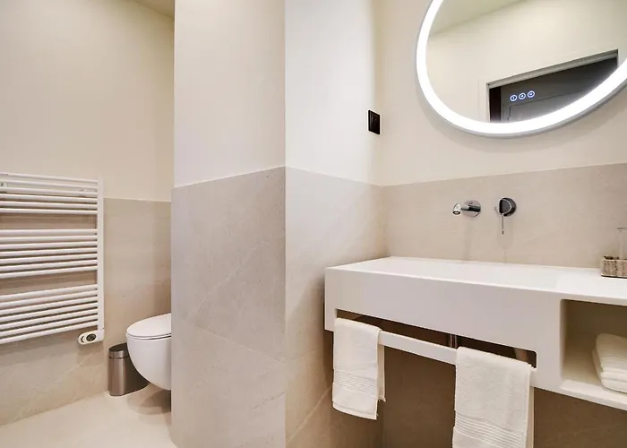 Luxury Flat By Les Maisons De Charloc Homes