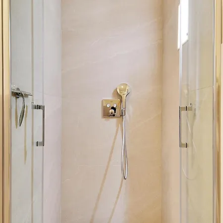 Apartamento Luxury Flat By Les Maisons De Charloc Homes París
