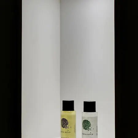 Luxury Flat By Les Maisons De Charloc Homes París